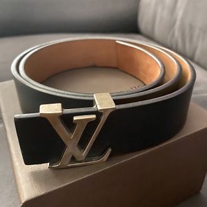 Louis Vuitton Initiales Belt